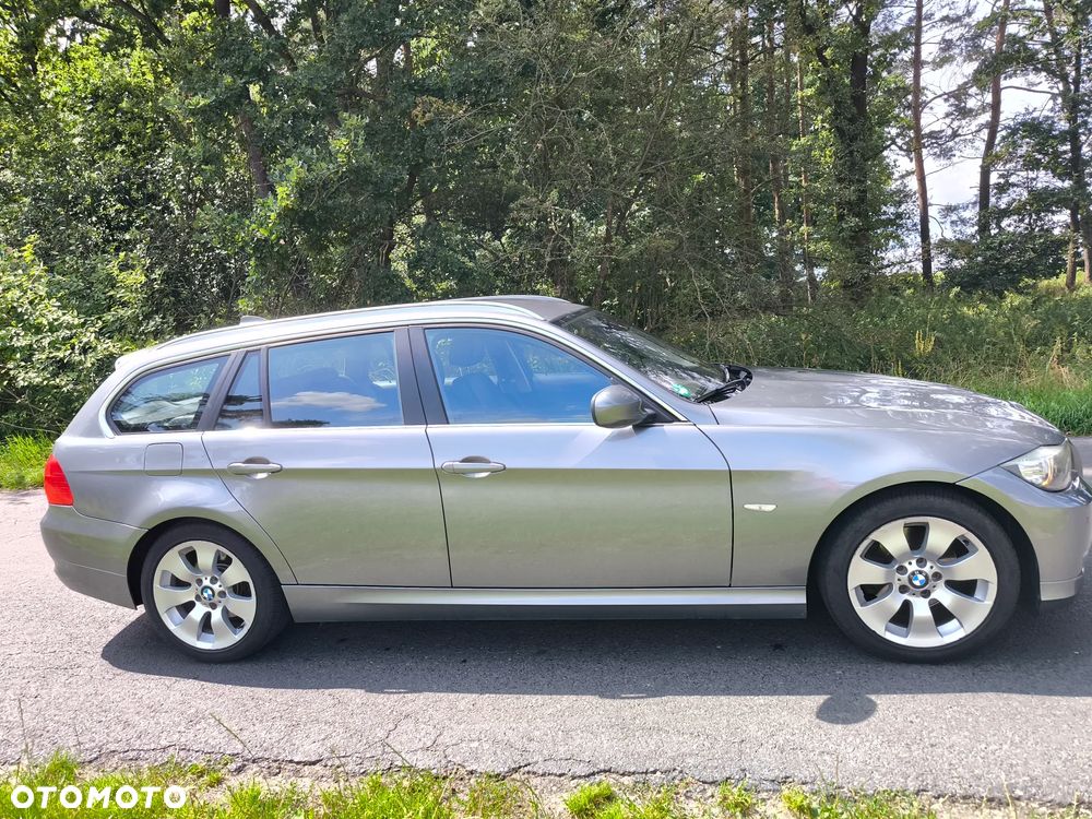 BMW Seria 3 318d - 5
