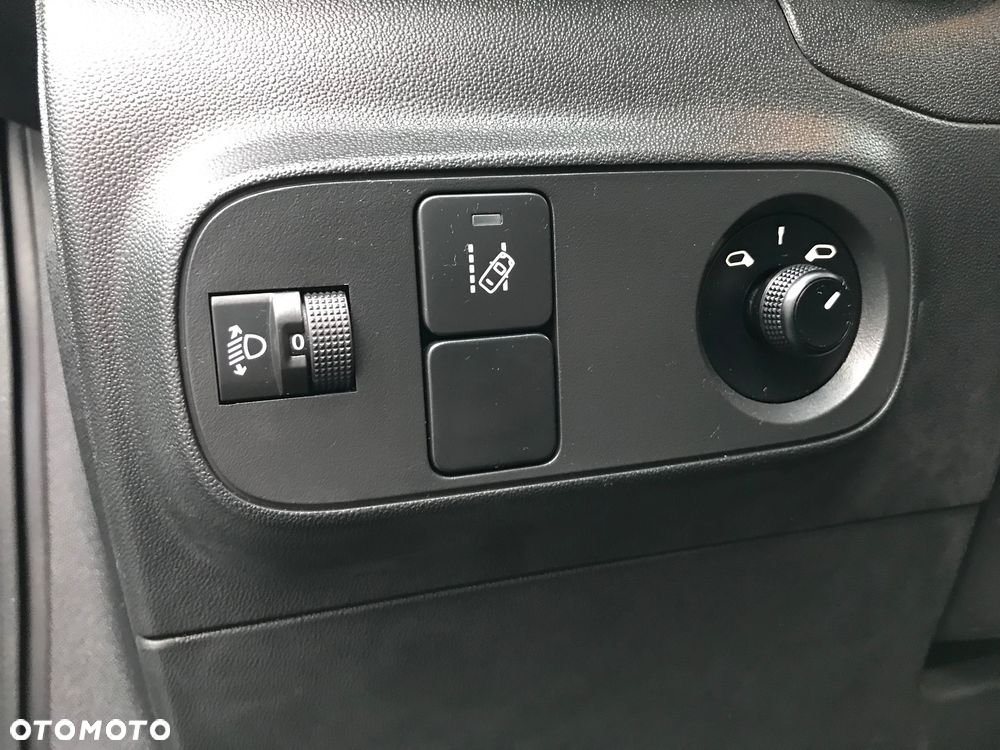 Citroën C3 Pure Tech 82 FEEL - 11