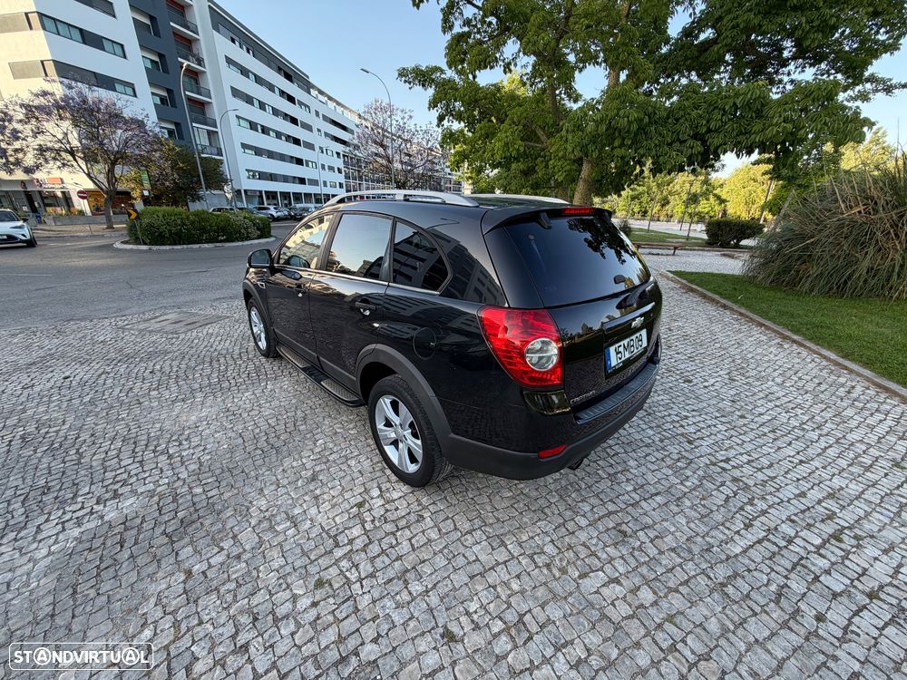 Chevrolet Captiva 2.2 VCDi Seven Xtreme 164g 7L - 8