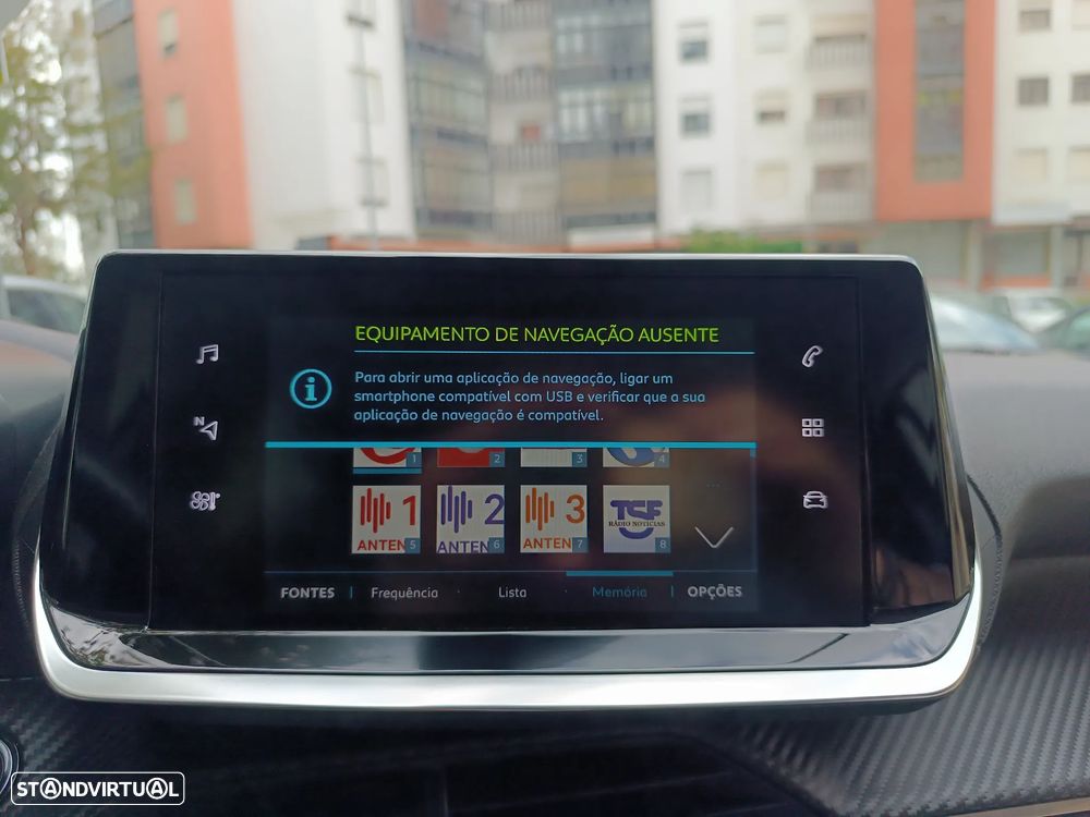 Peugeot e-208 Active Pack - 41