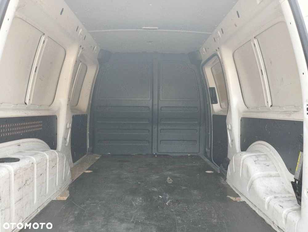 Volkswagen Caddy - 7