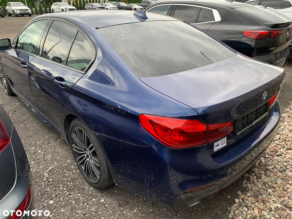 BMW Seria 5 530e iPerformance GPF M Sport sport - 26