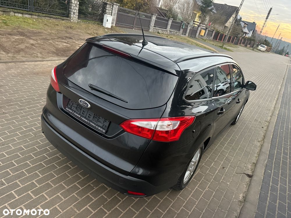 Ford Focus SW 1.6 TDCi DPF Champions Edition - 9