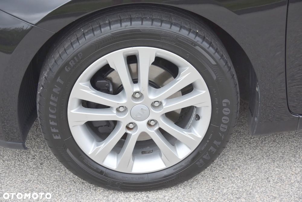 Kia Ceed 1.4 CVVT - 17