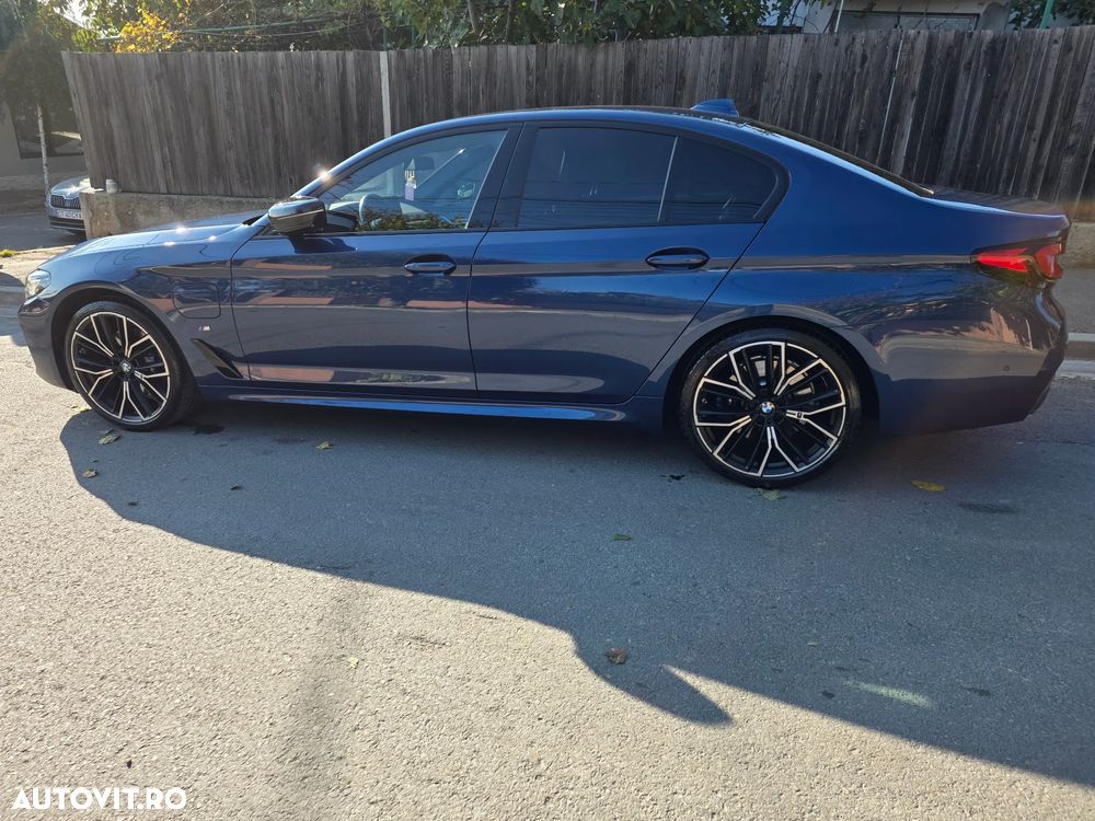 BMW Seria 5 530e Aut. M Sport Edition - 3