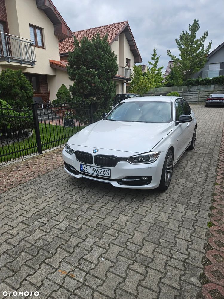BMW Seria 3 318d Sport Line - 5