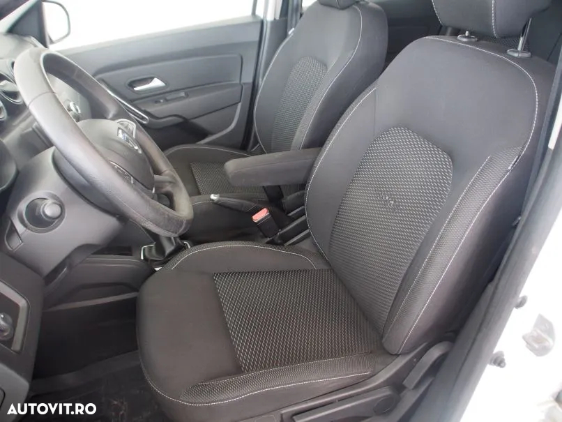 Dacia Duster 1.5 Blue dCi 4WD Comfort - 6