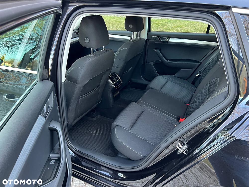 Skoda Superb 1.5 TSI Ambition DSG - 22