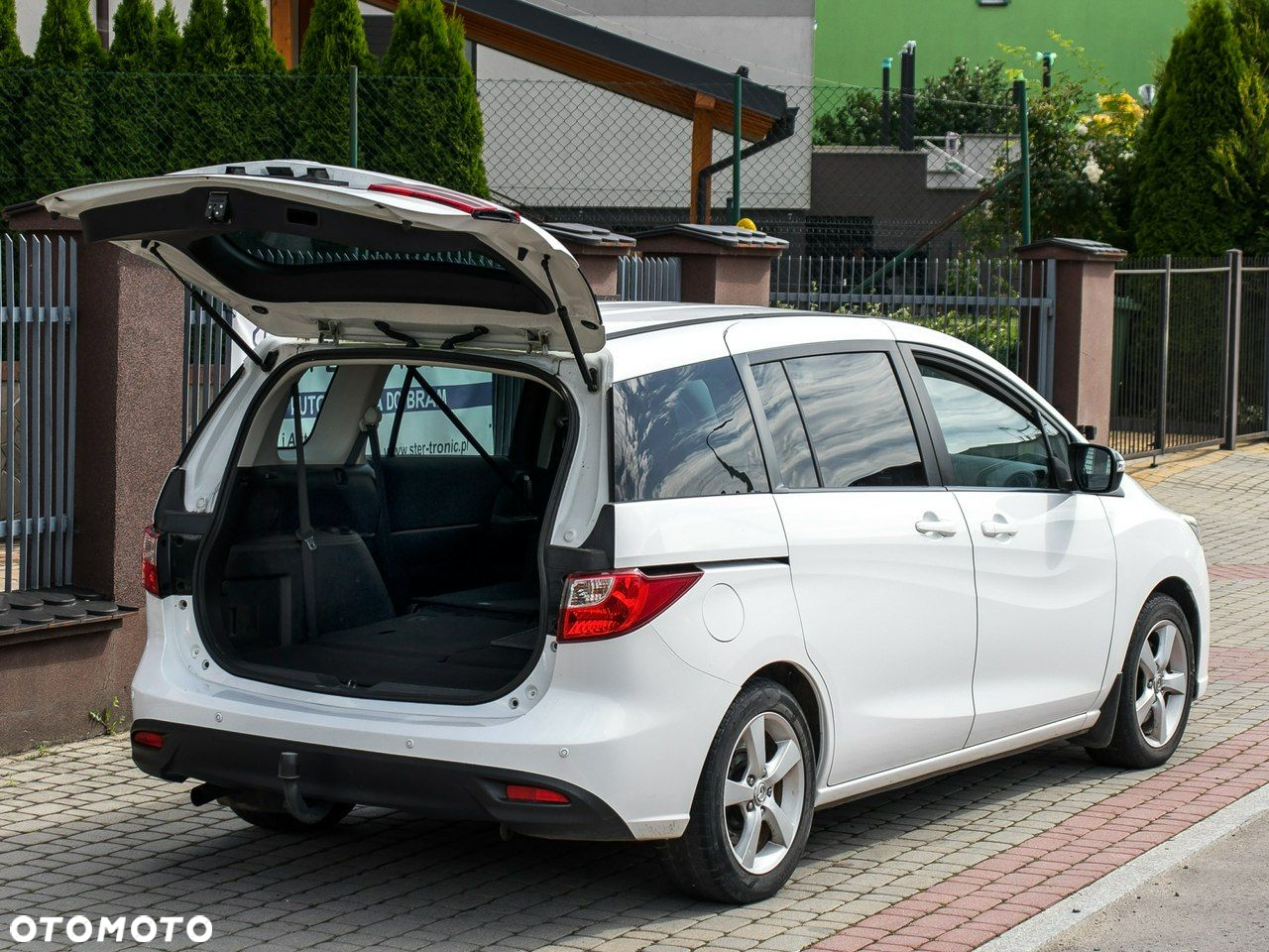 Mazda 5 - 9