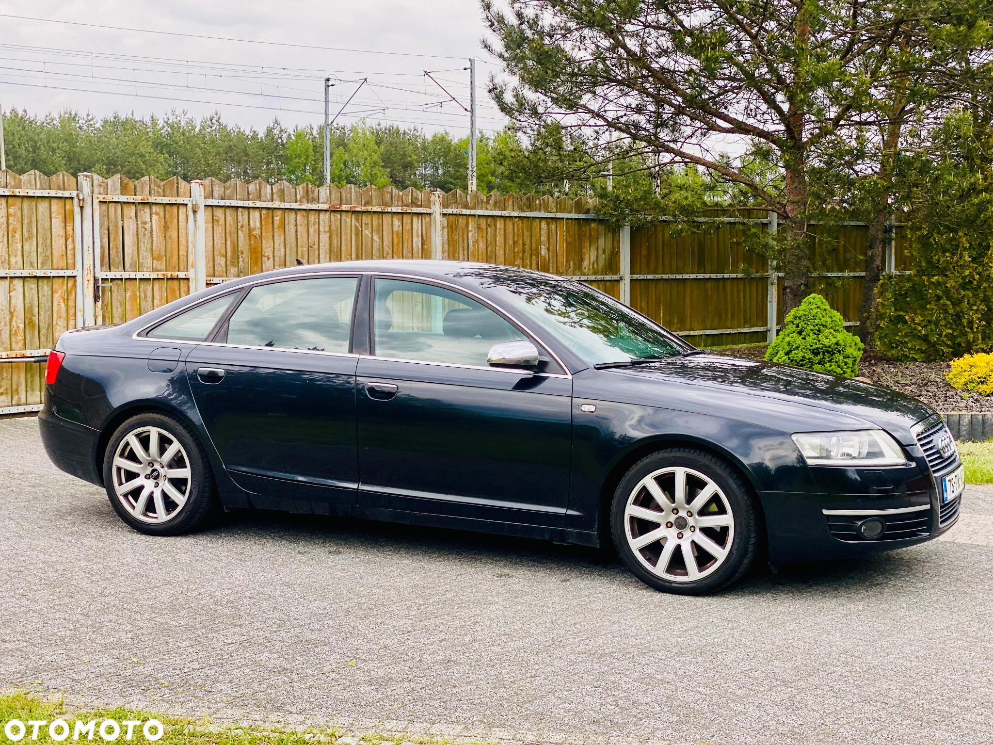 Audi A6 2.4 - 20