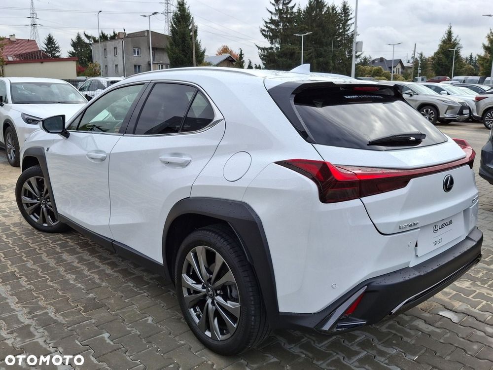 Lexus UX 200 GPF F Sport Design 2WD - 29