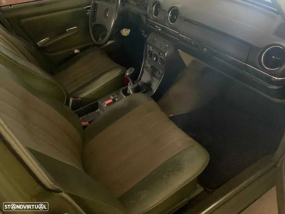 Mercedes-Benz 200 - 5