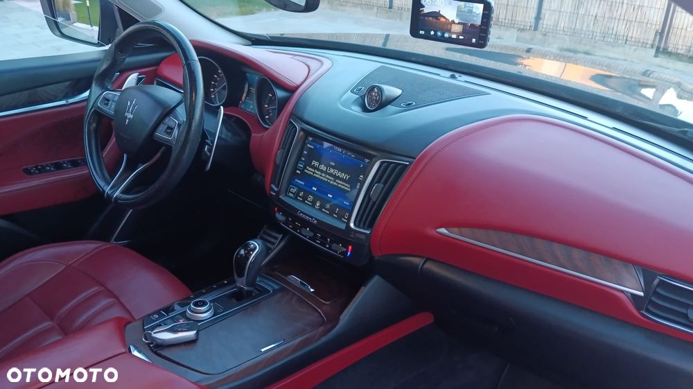 Maserati Levante - 16