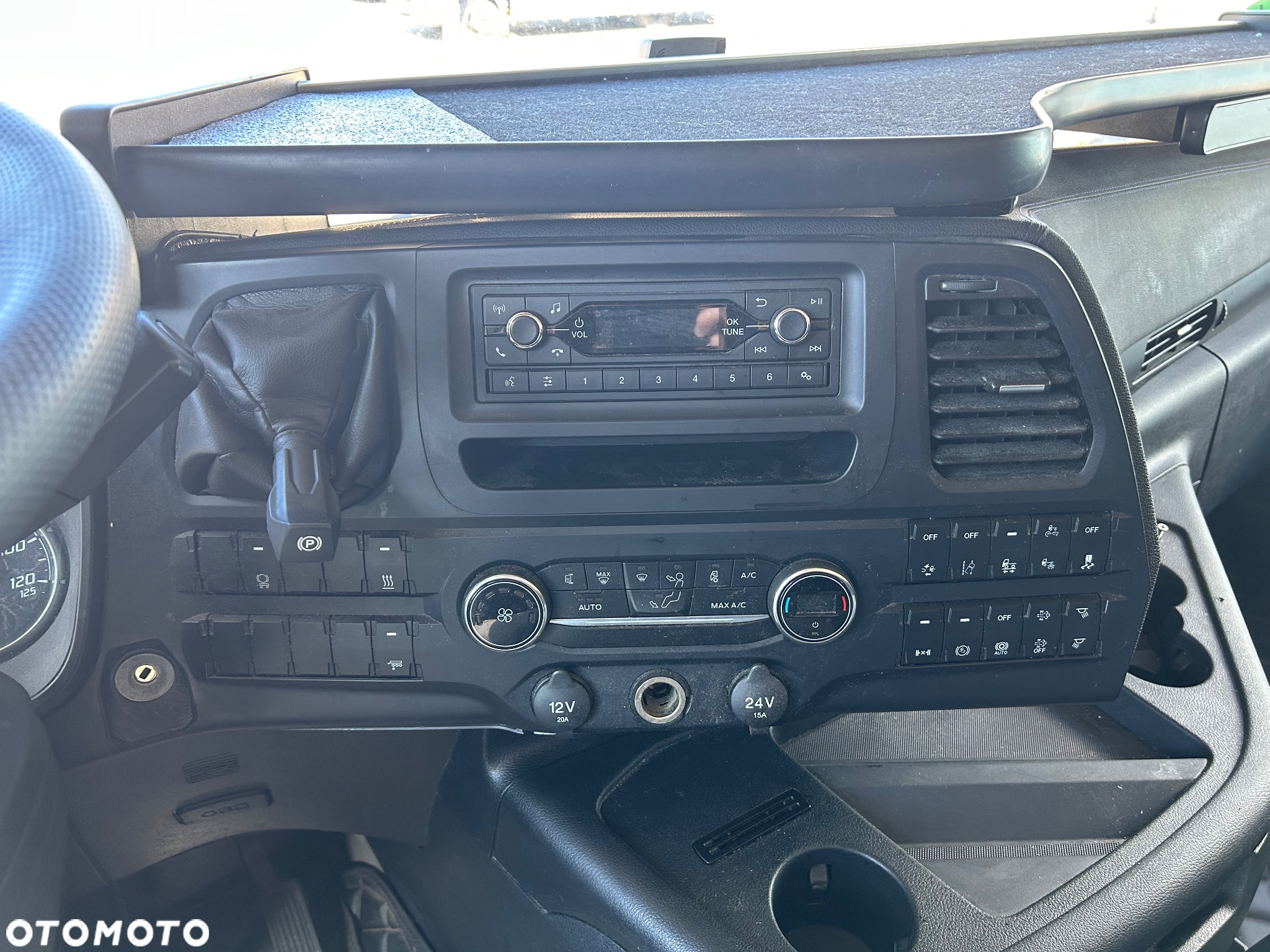 Ford F-MAX - 4