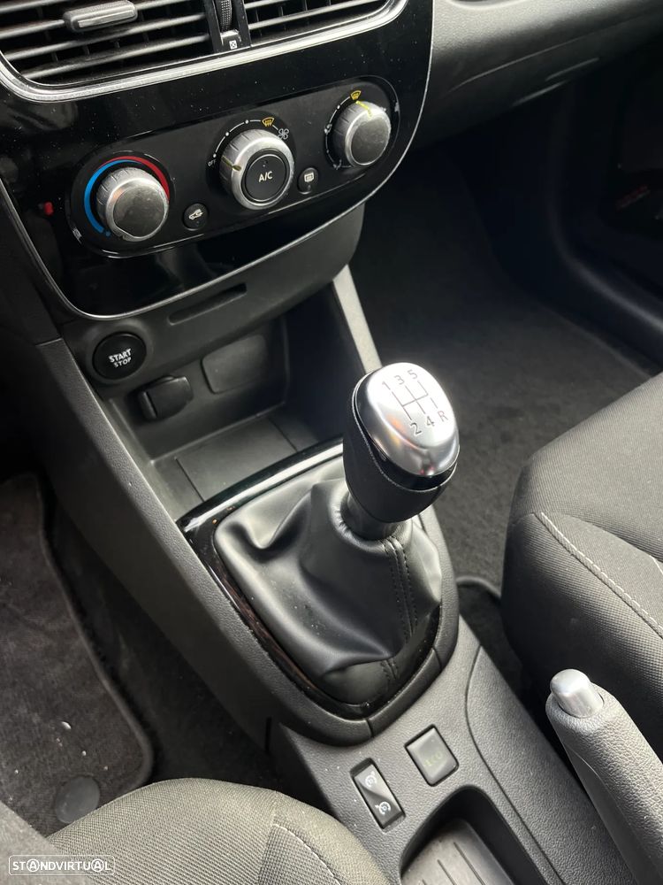 Renault Clio Sport Tourer Energy TCe 90 Start & Stop Limited - 6