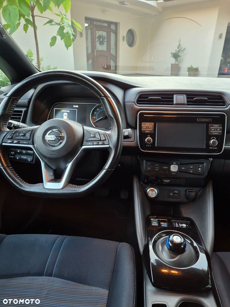 Nissan Leaf 40kWh 10 - 15