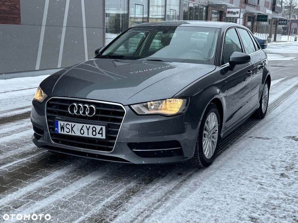 Audi A3 Sportback - 1
