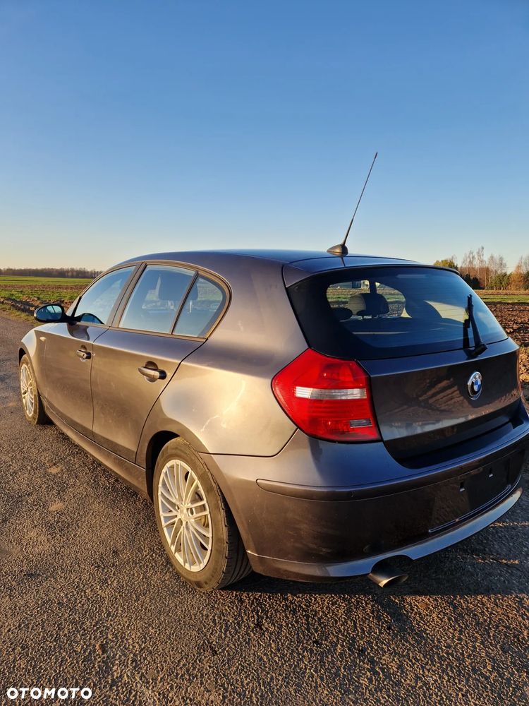 BMW Seria 1 118d DPF Edition Lifestyle - 12