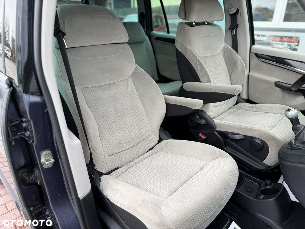 Citroën C4 Grand Picasso 1.6 HDi FAP Exclusive - 25