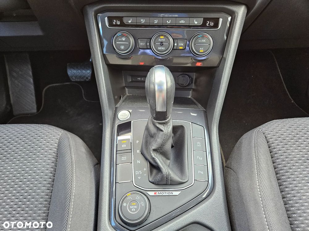 Volkswagen Tiguan Allspace 2.0 TSI 4Mot Comfortline DSG 7os - 18