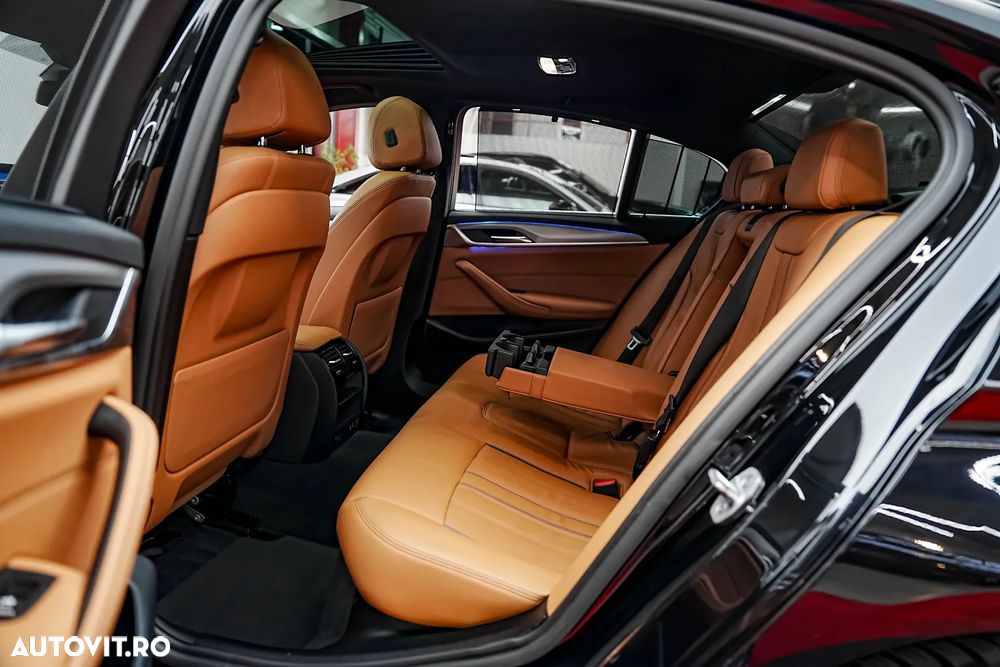 BMW Seria 5 518d AT - 7