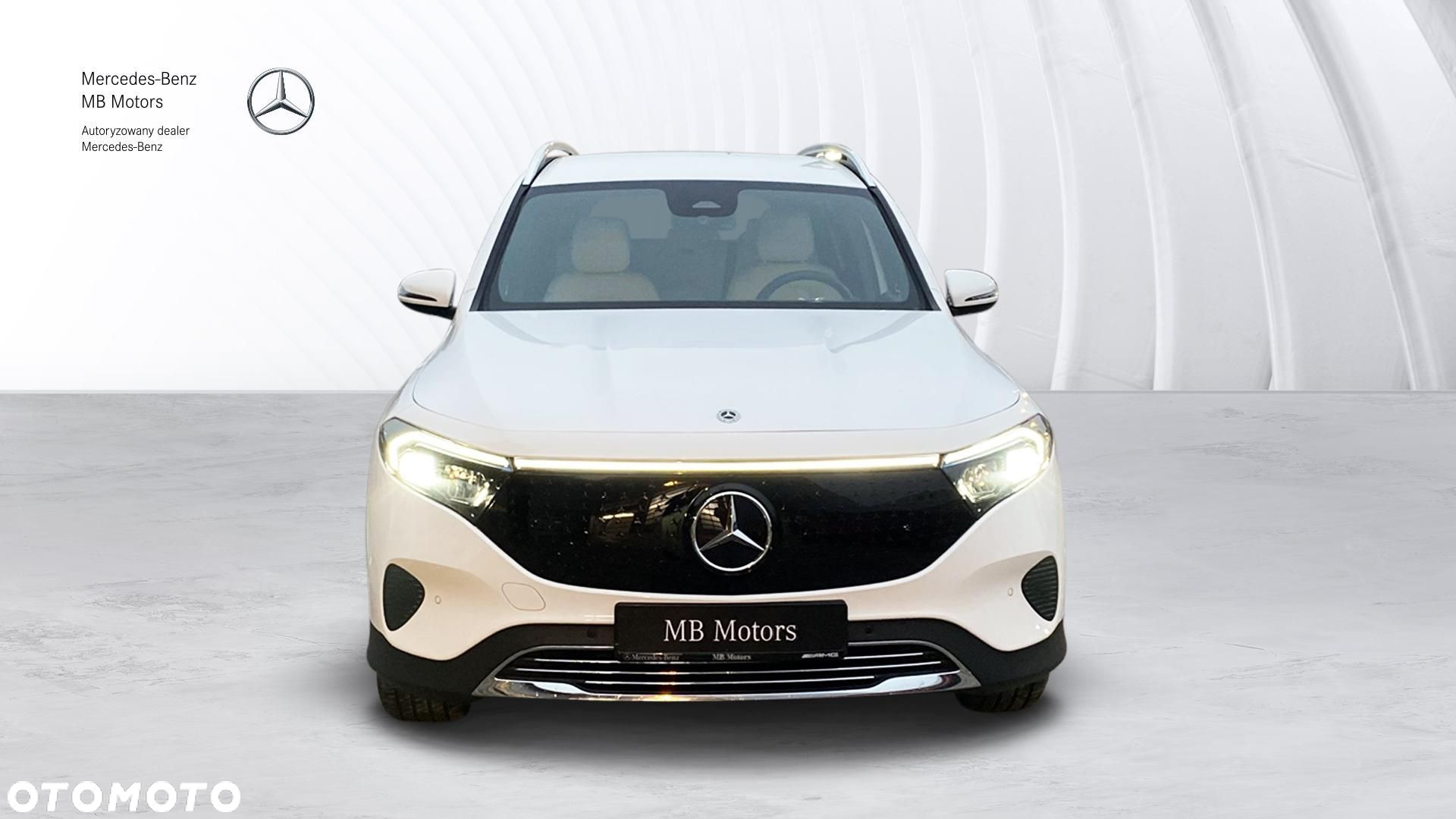 Mercedes-Benz EQB - 9
