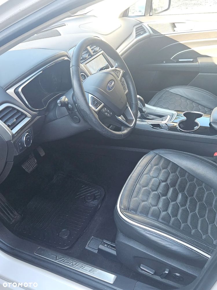 Ford Mondeo Vignale 2.0 TDCi PowerShift - 12