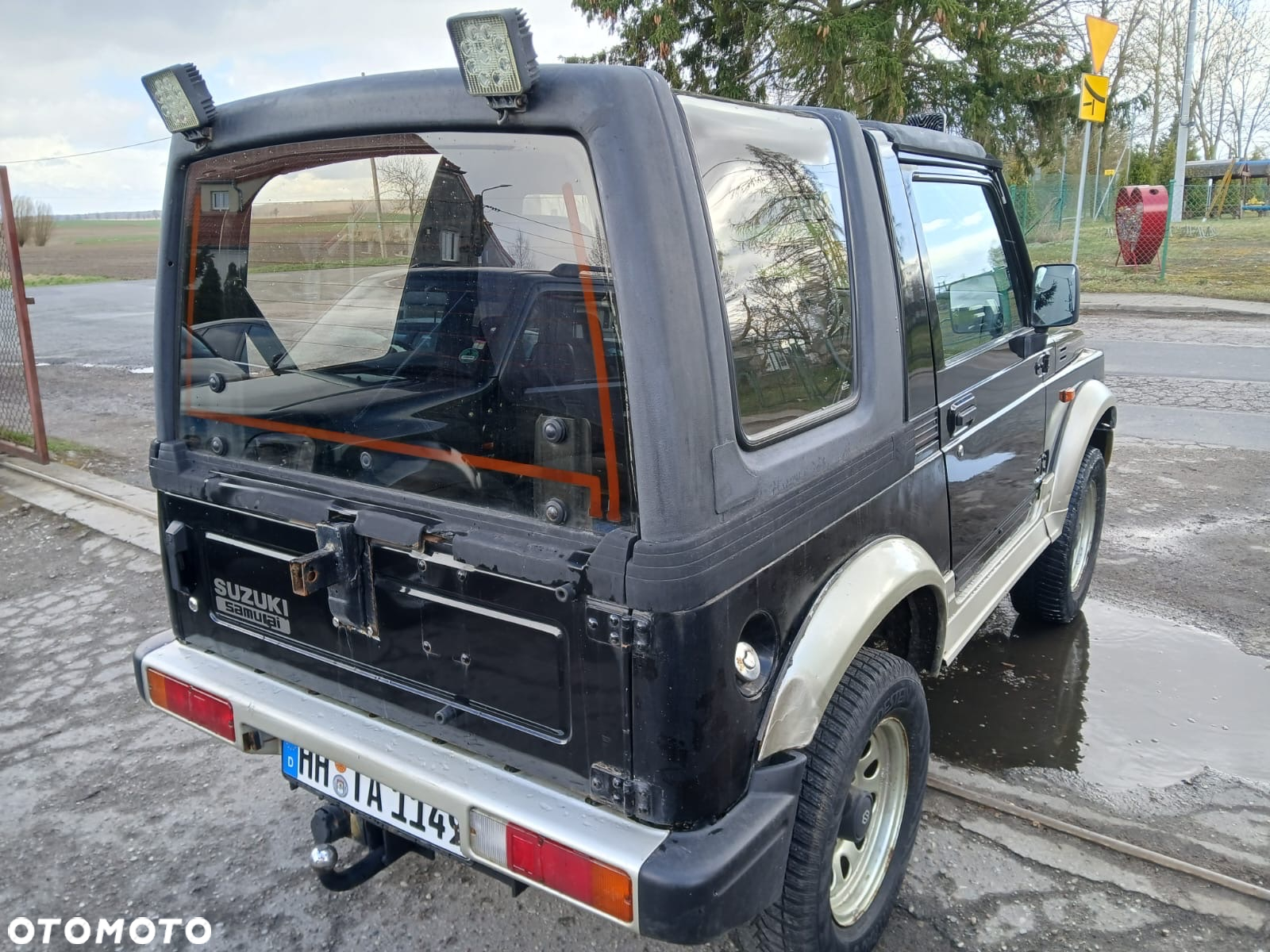 Suzuki Samurai - 4