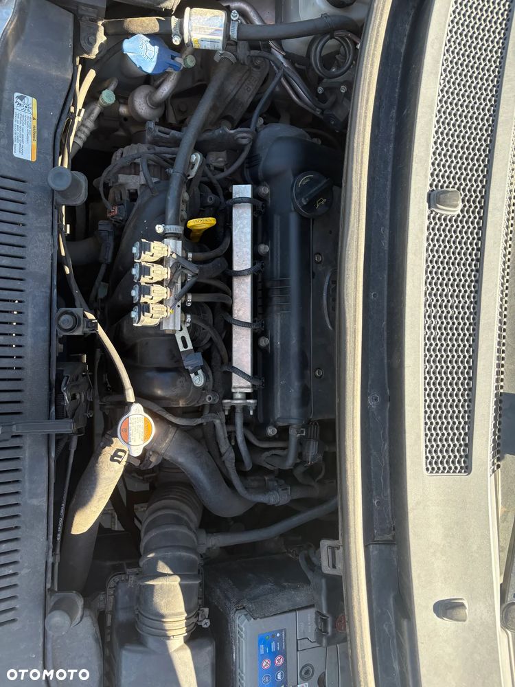 Kia Venga 1.6 L - 16