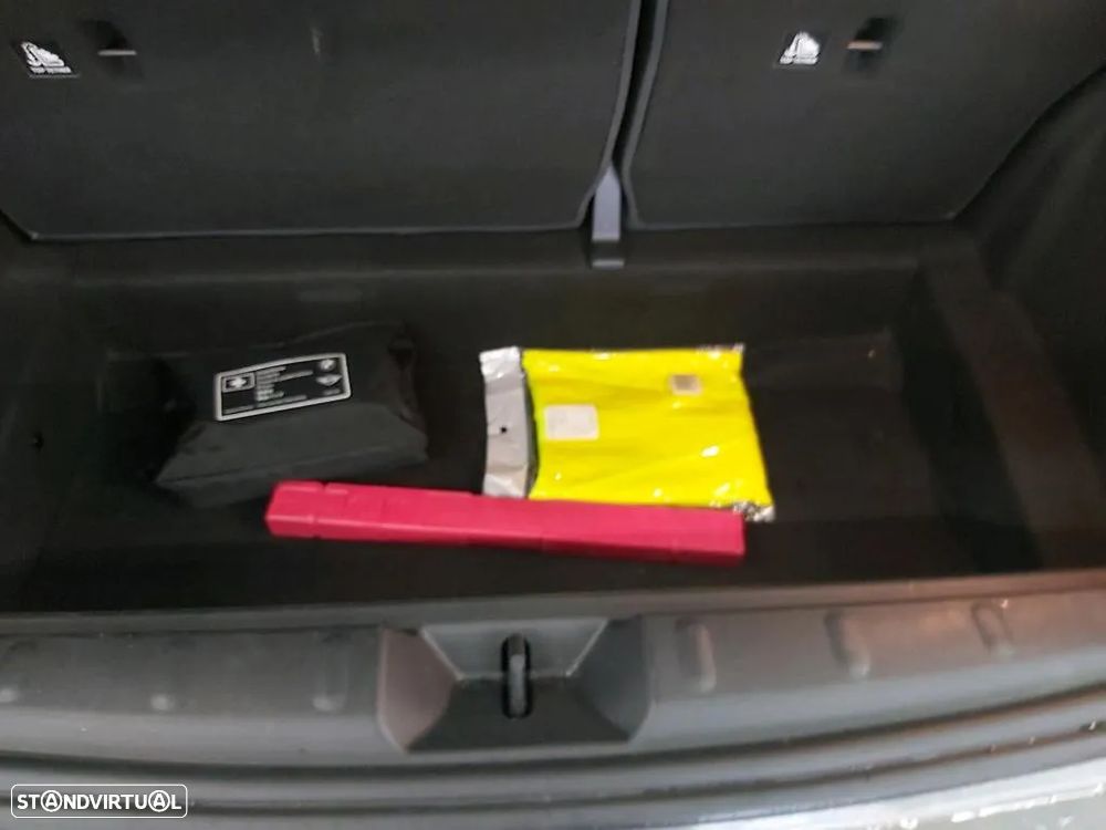 MINI 3 Portas Cooper Auto - 11