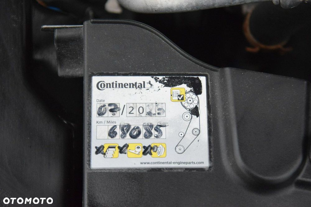 Chevrolet Cruze - 37