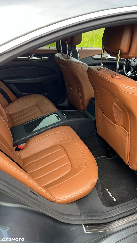 Mercedes-Benz CLS 350 d 4Matic 9G-TRONIC Final Edition - 16