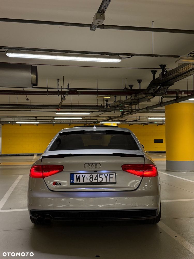 Audi A4 Limousine 2.0 TFSI Quattro S tronic - 7