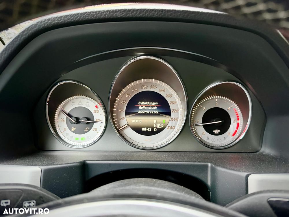 Mercedes-Benz GLK - 14