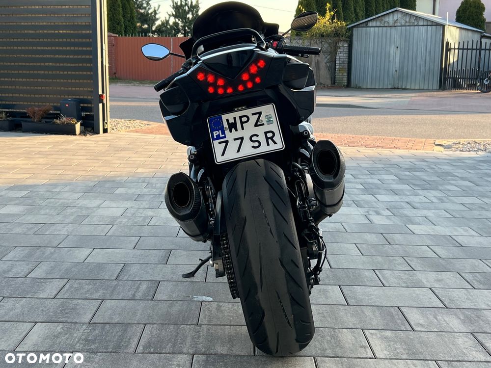 Kawasaki ZZR - 8