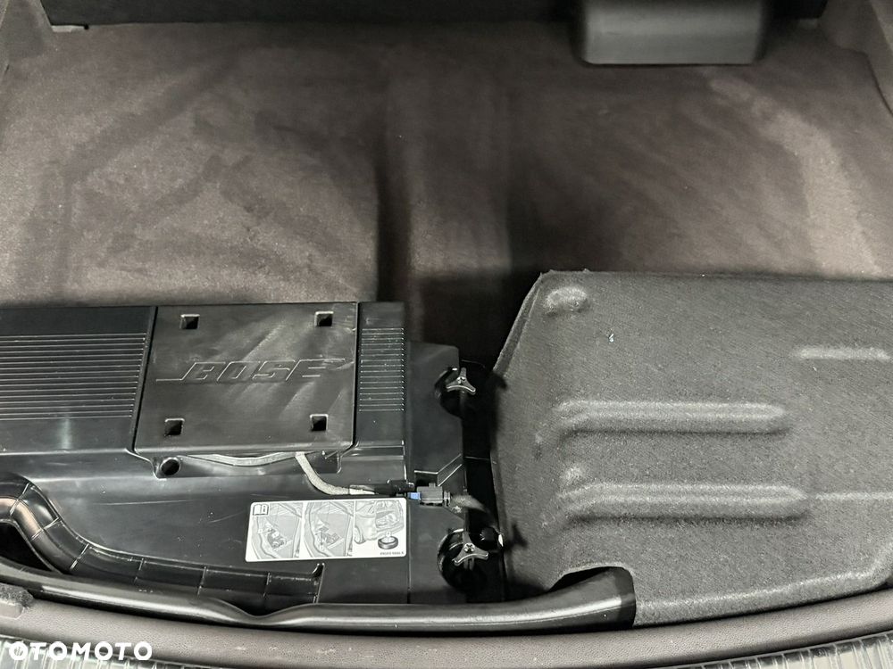 Renault Espace 1.6 dCi Energy Initiale Paris EDC - 41