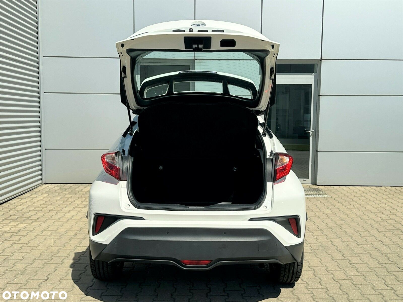 Toyota C-HR 1.2 T Active - 9