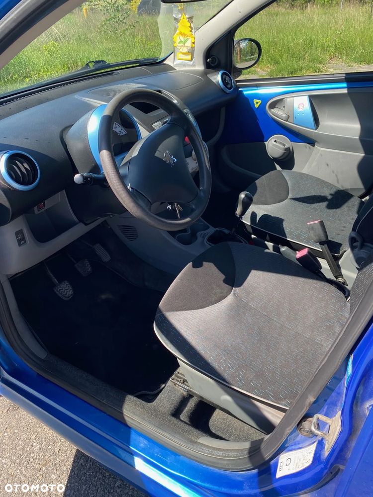 Peugeot 107 1.0 Urban Move - 2