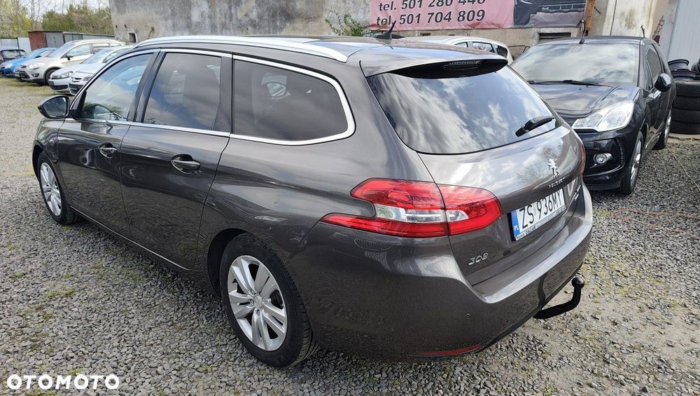 Peugeot 308 BlueHDi FAP 120 Stop&Start GT-Line Edition - 4
