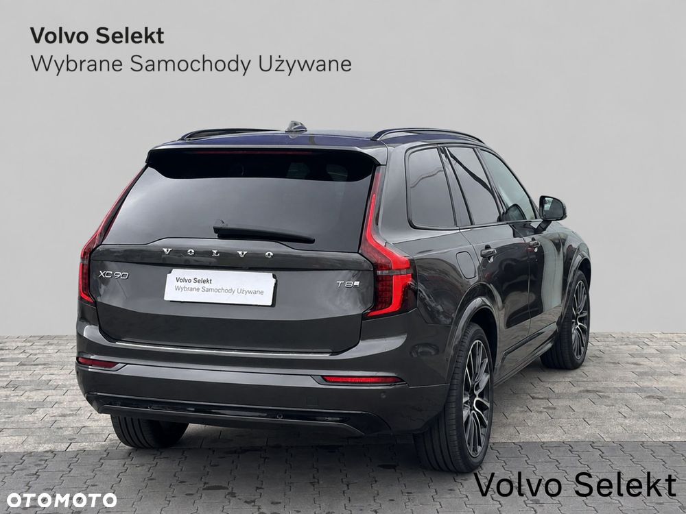 Volvo XC 90 - 8