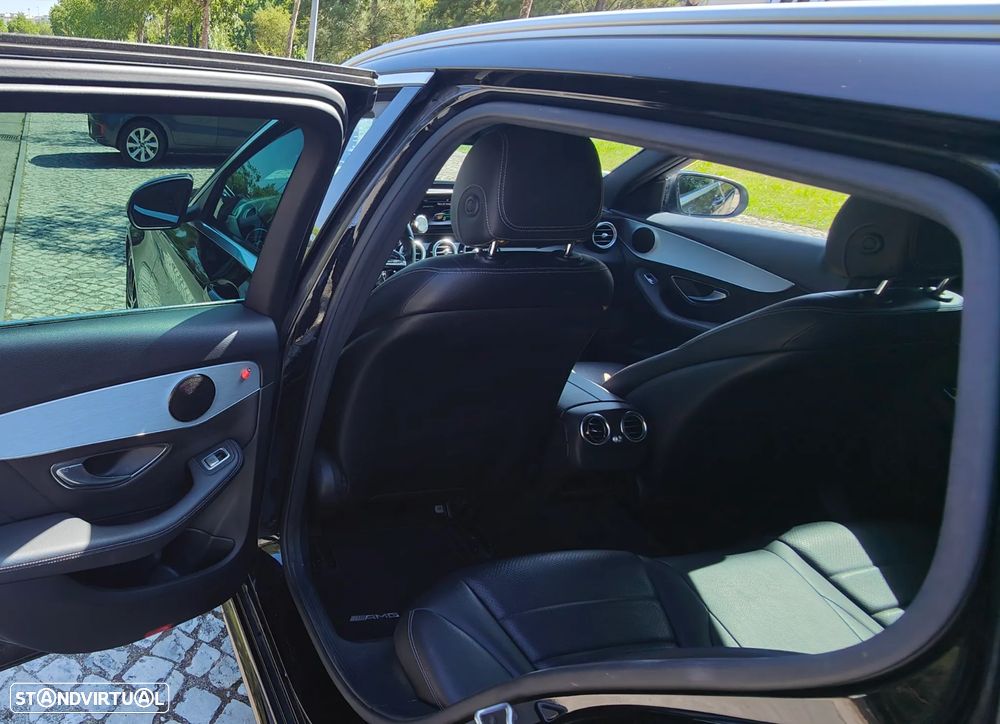 Mercedes-Benz C 300 - 24