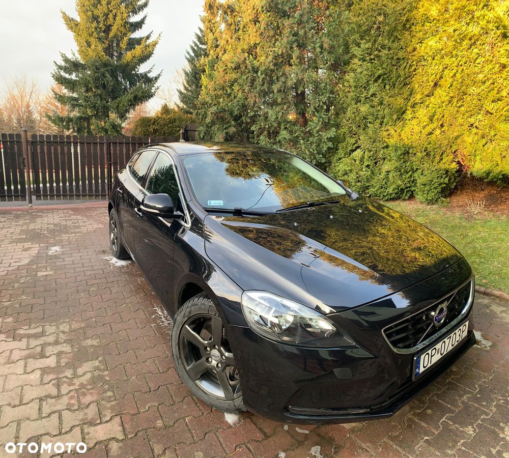 Volvo V40 D4 Drive-E Momentum - 9