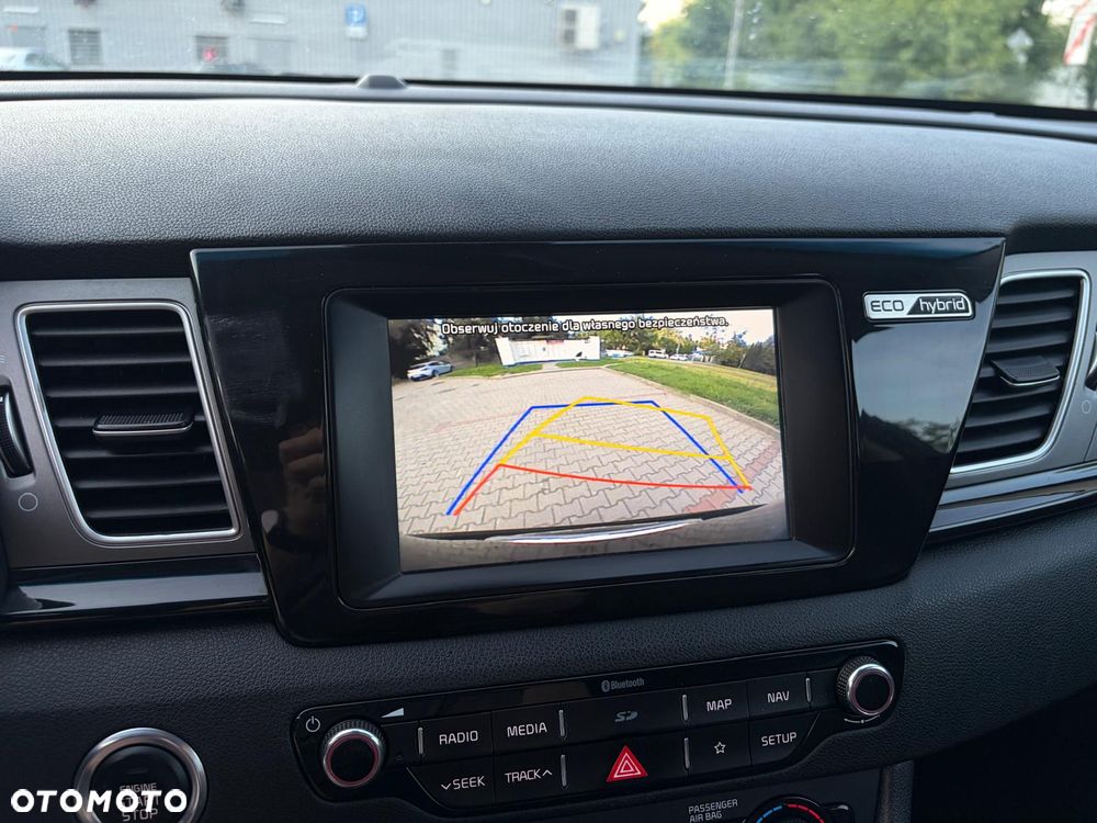 Kia Niro 1.6 GDI Hybrid L Business Line - 28