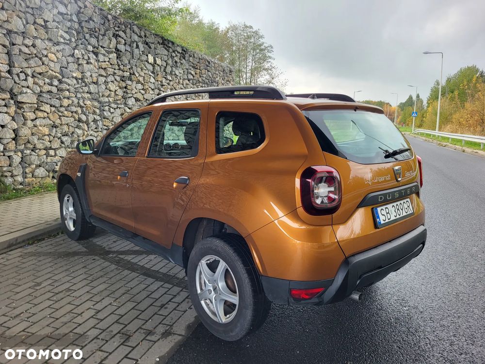 Dacia Duster 1.6 SCe Access S&S - 9