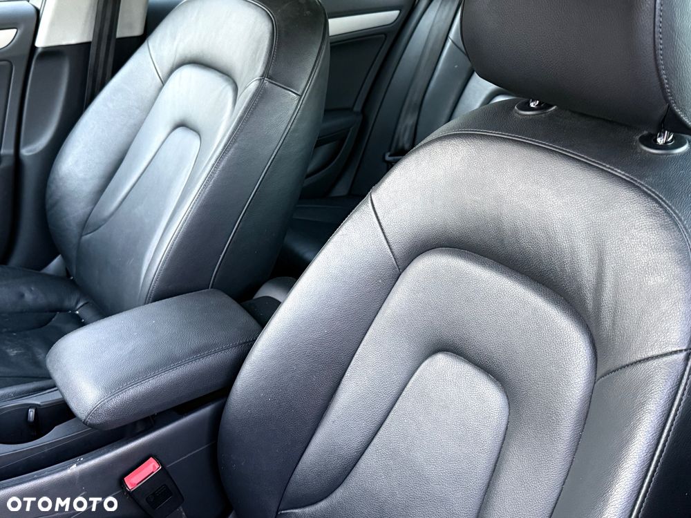 Audi A4 Limousine 2.0 TDI DPF multitronic Attraction - 31