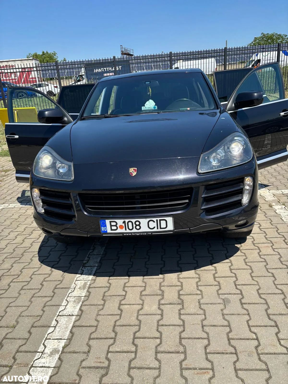 Porsche Cayenne 3.0 L V6 - 1