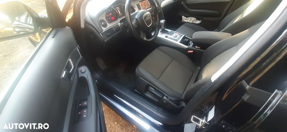 Audi A6 Avant - 16