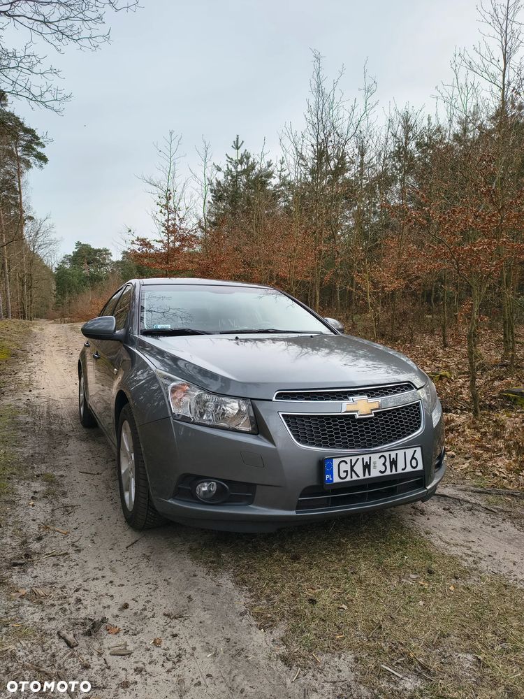 Chevrolet Cruze 1.8 LT+ - 1