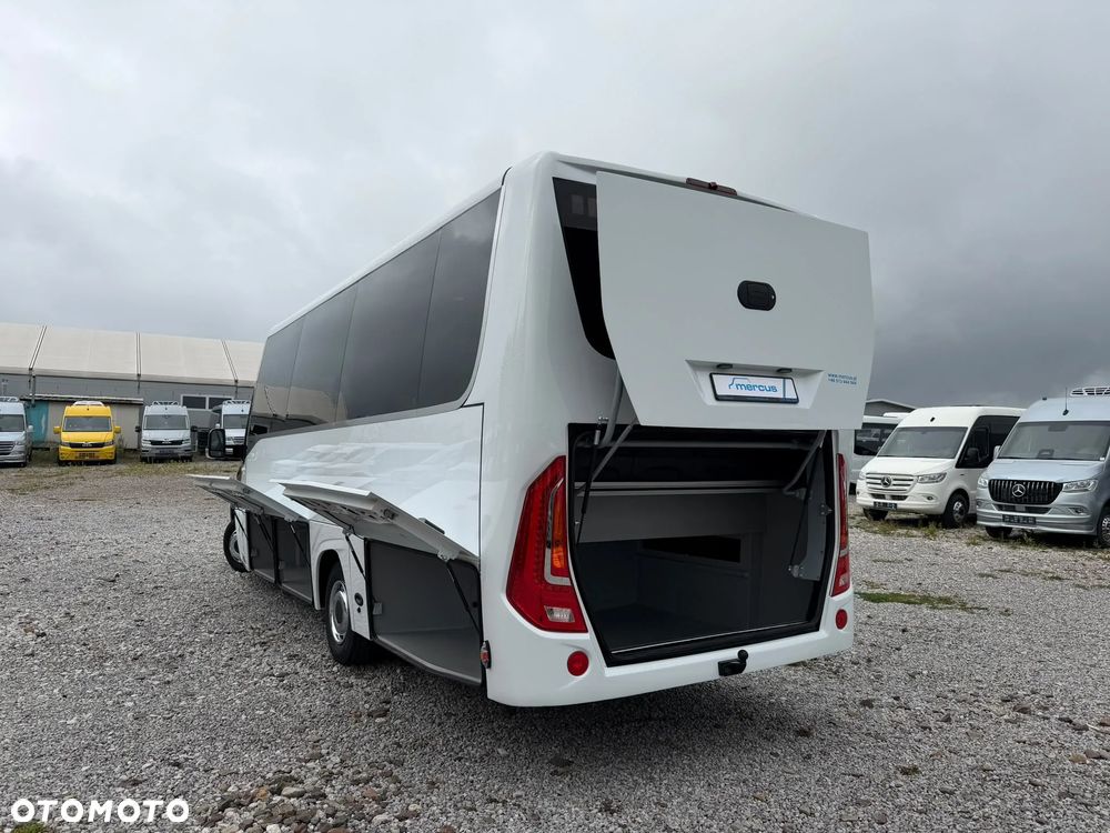 Mercedes-Benz Sprinter 519 - 10