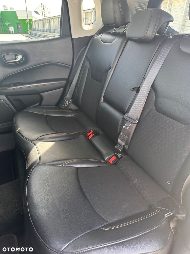 Jeep Compass 1.4 TMair Limited 4WD S&S - 9